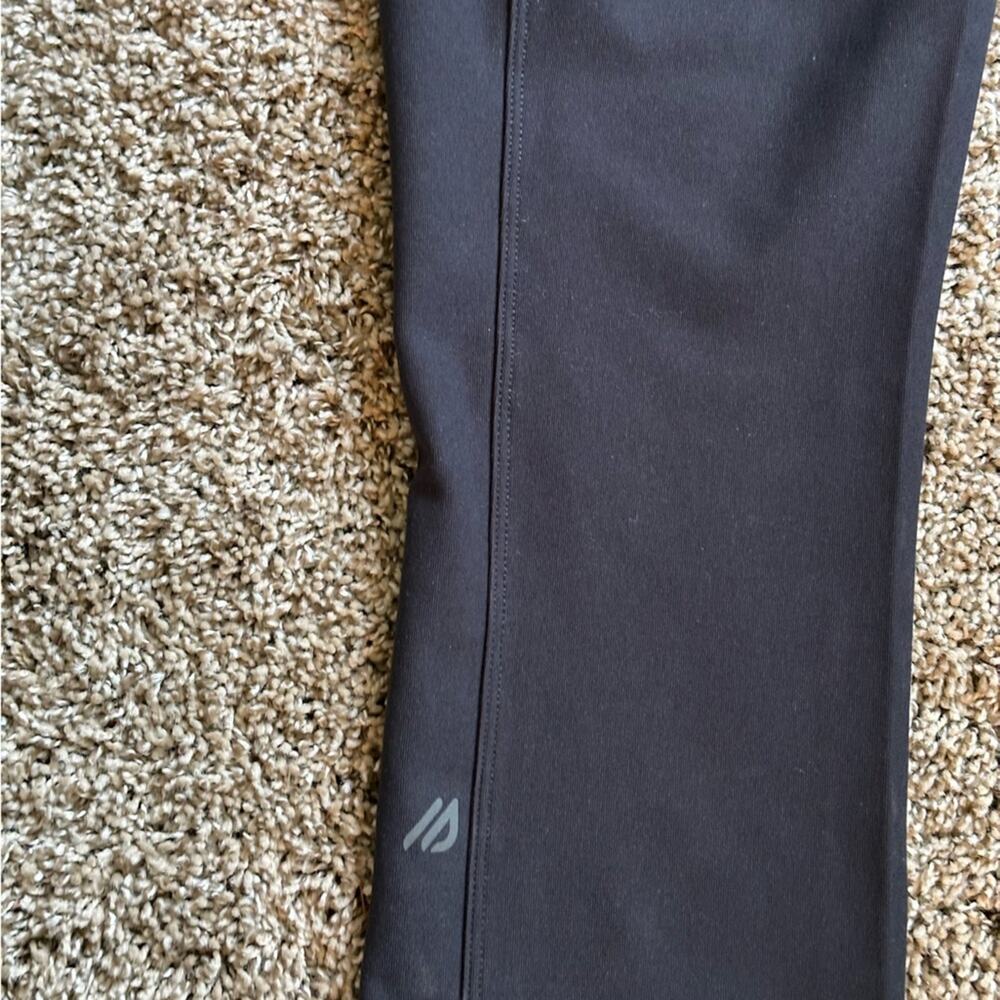 Eddie Bauer Black Trail Tight Capri Leggings NWT Women’s Small - Picture 4 of 6